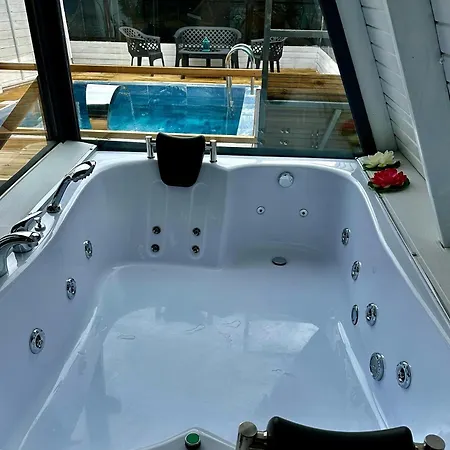 Kadifeli & 3* Коджаэли